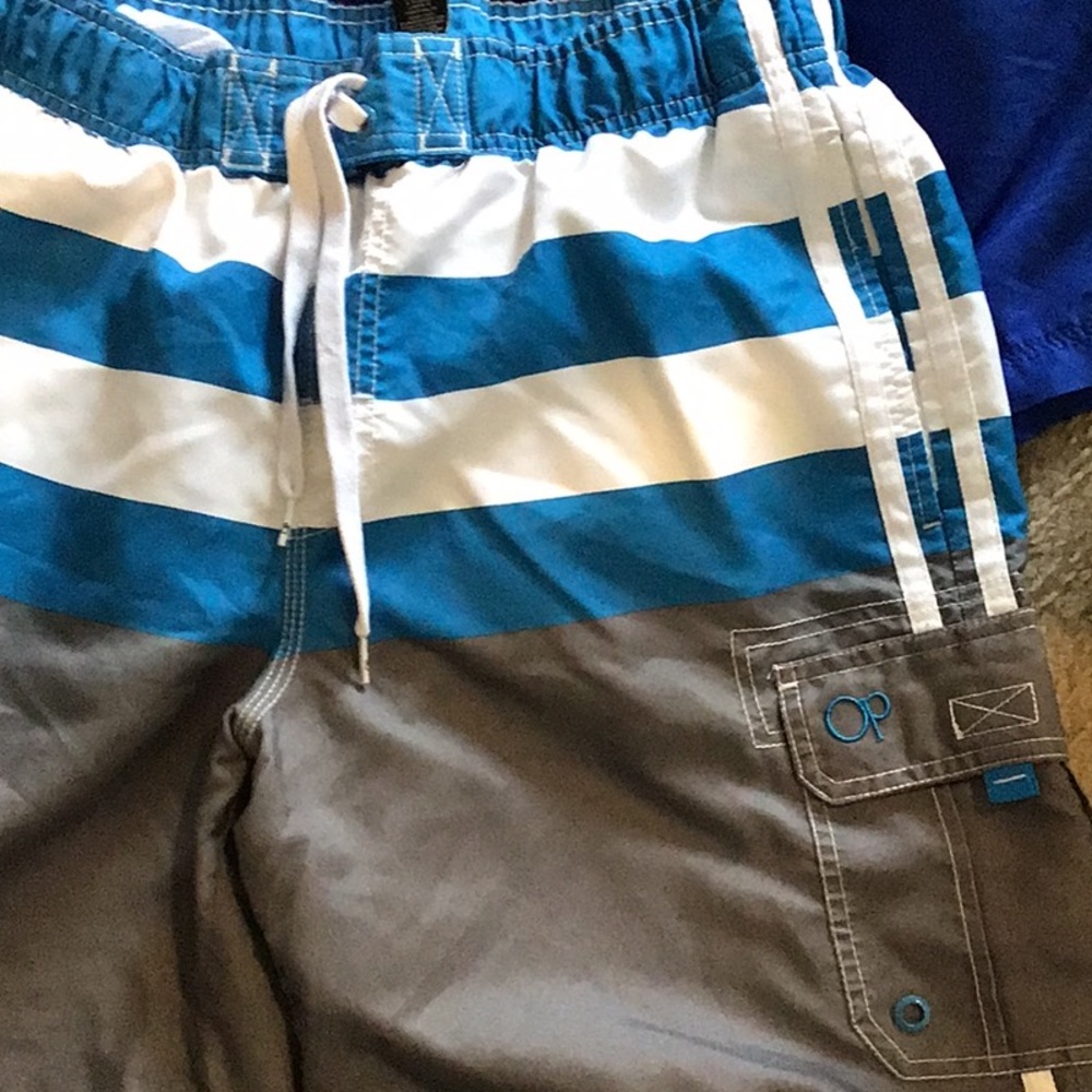Men’s pair swim shorts